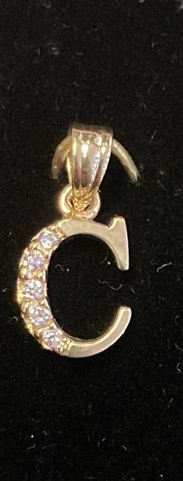 “C” Letter Pendant in 14K Gold