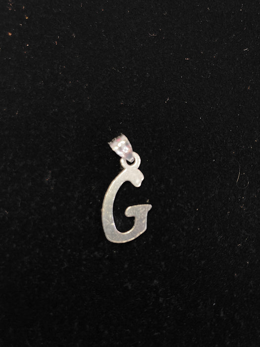 “G” Letter Pendant in Silver