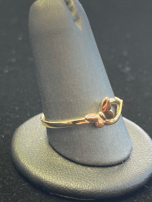 “Looking” (14k Real Gold)