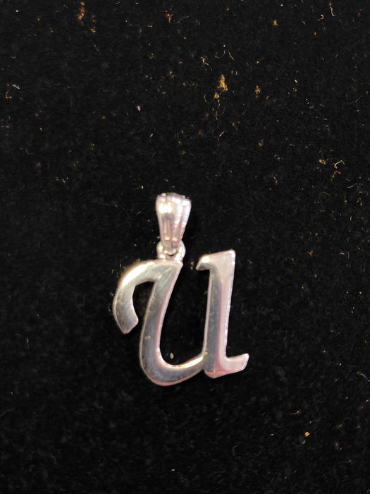 “U” Letter Pendant in Silver