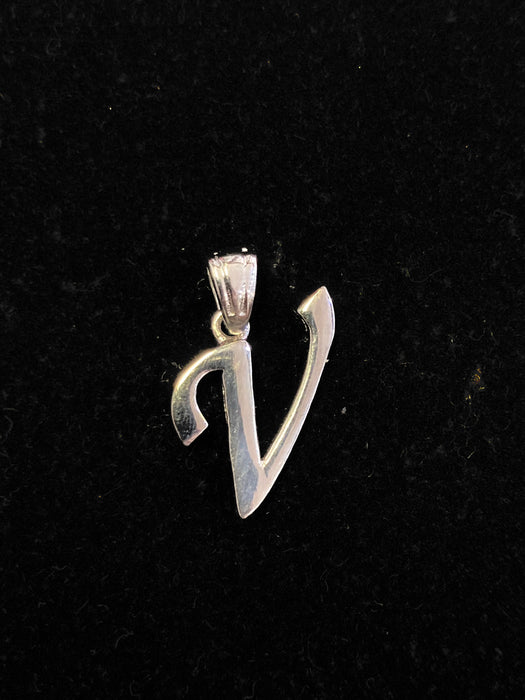 “V” Letter Pendant in Silver