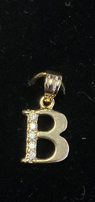 “B” Letter Pendant in 14K Gold