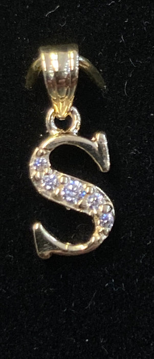 “S” Letter Pendant in 14K Gold