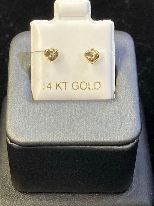 “Right in the Heart” (14k Real Gold)