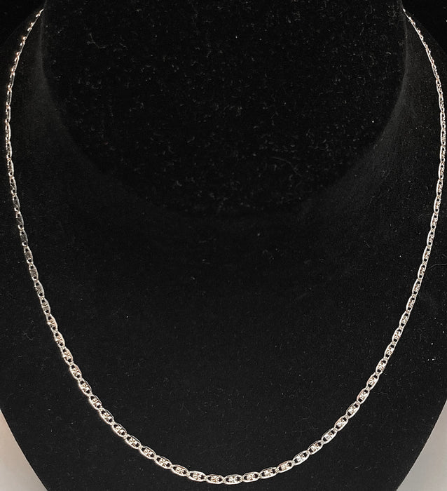 18” 14k White Gold Starred Valentine Necklace