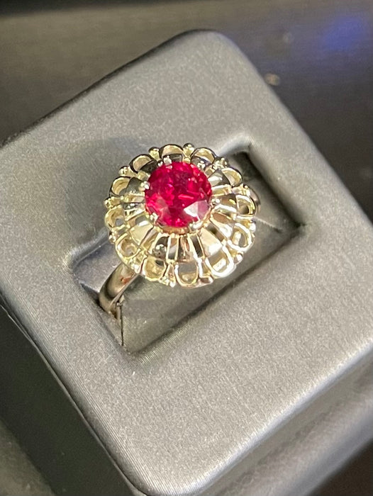 Ruby Red Antique Style 14k Gold Ring