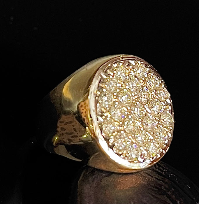 “All Class” Diamond and 14k Gold Ring