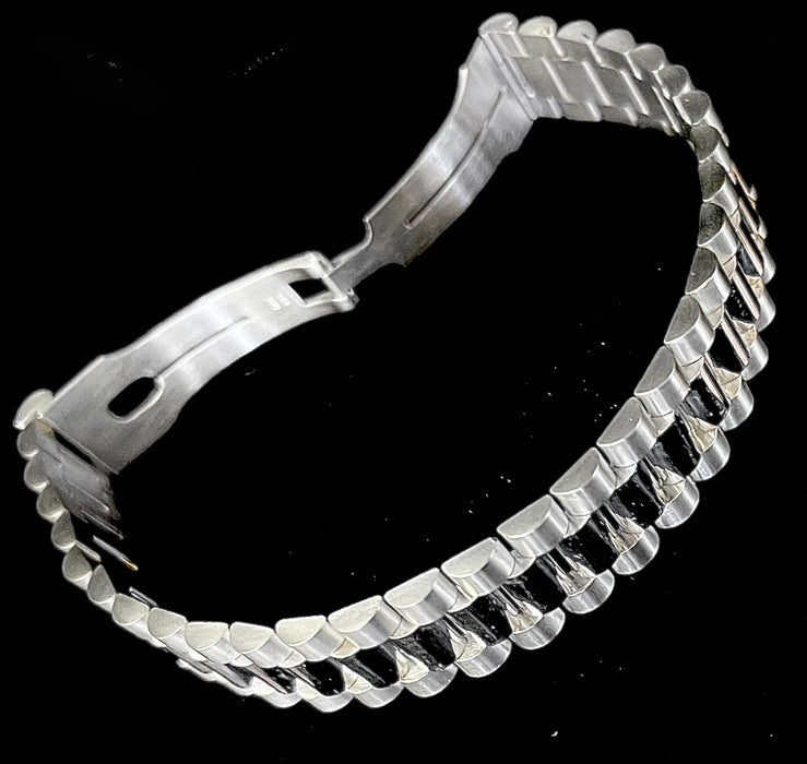 “Rollie Style” Bracelet (18k White Gold)