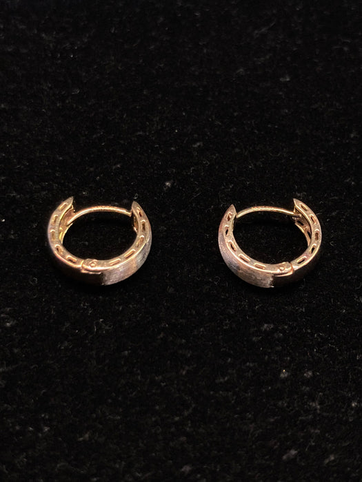 14k Gold “All Class” Huggie Earrings