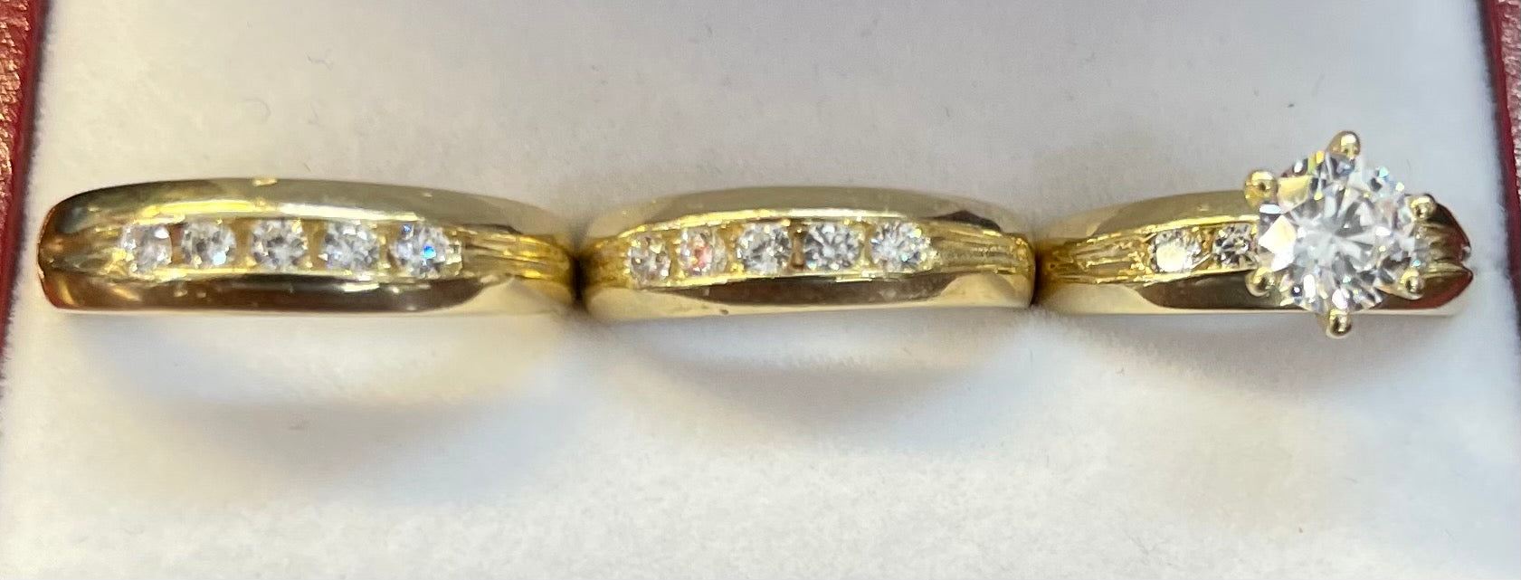 “Unconditional” Wedding Ring Set (REAL 14k Gold)